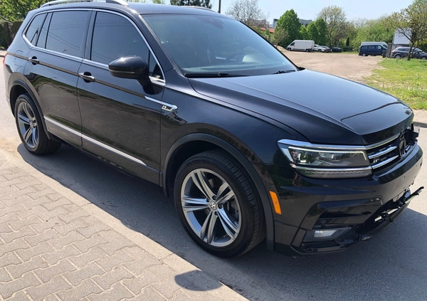 Volkswagen Tiguan Allspace cena 83000 przebieg: 142000, rok produkcji 2019 z Bydgoszcz małe 781